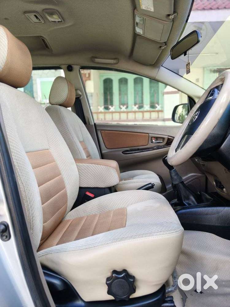 Toyota Innova 2.5 V 7 Str, 2015, Diesel