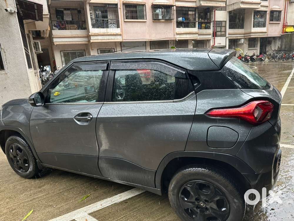 2023 Tata Punch Petrol Manual