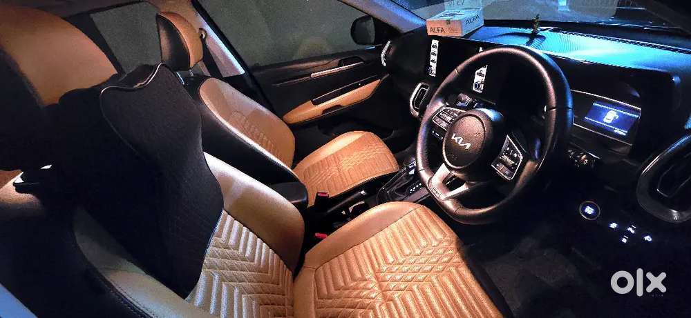 Kia Sonet 2024 Petrol Good Condition. With Sunroof & Ventilated Seats