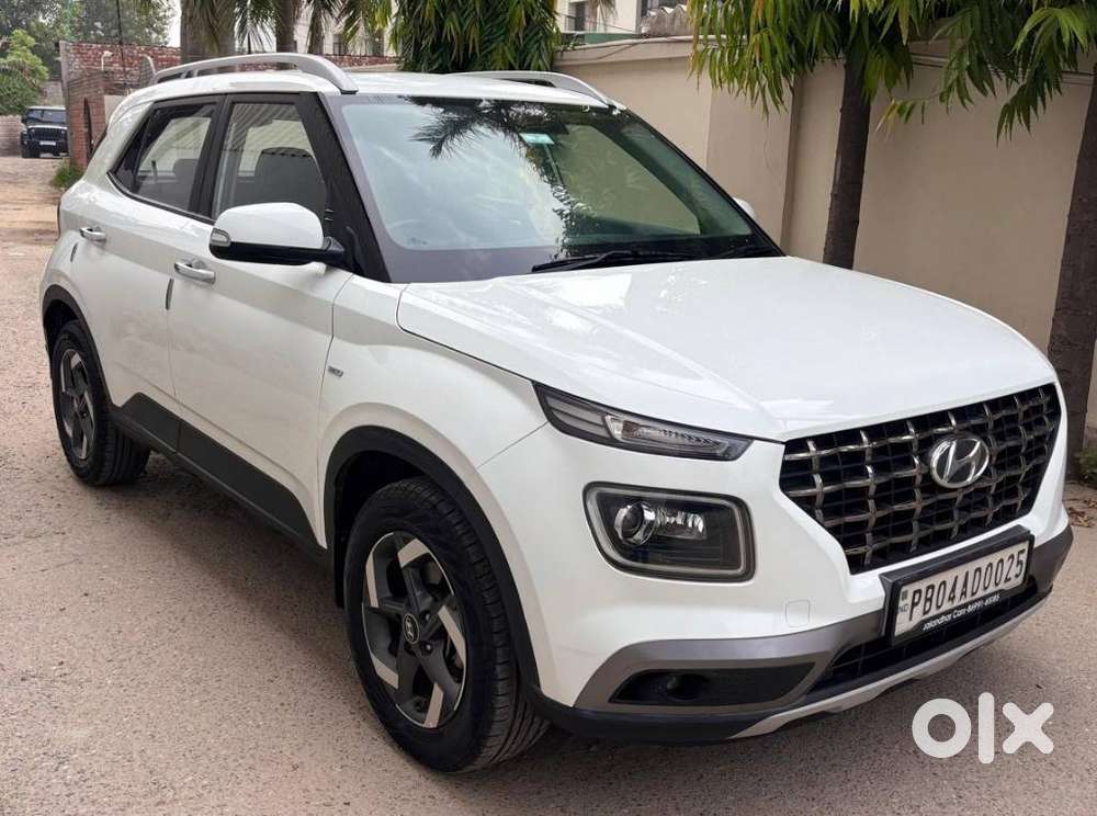 Hyundai Venue, 2020, Petrol