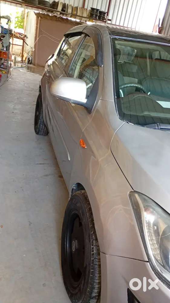 Hyundai I20 1.2 Era 2013 - Delhi Registration