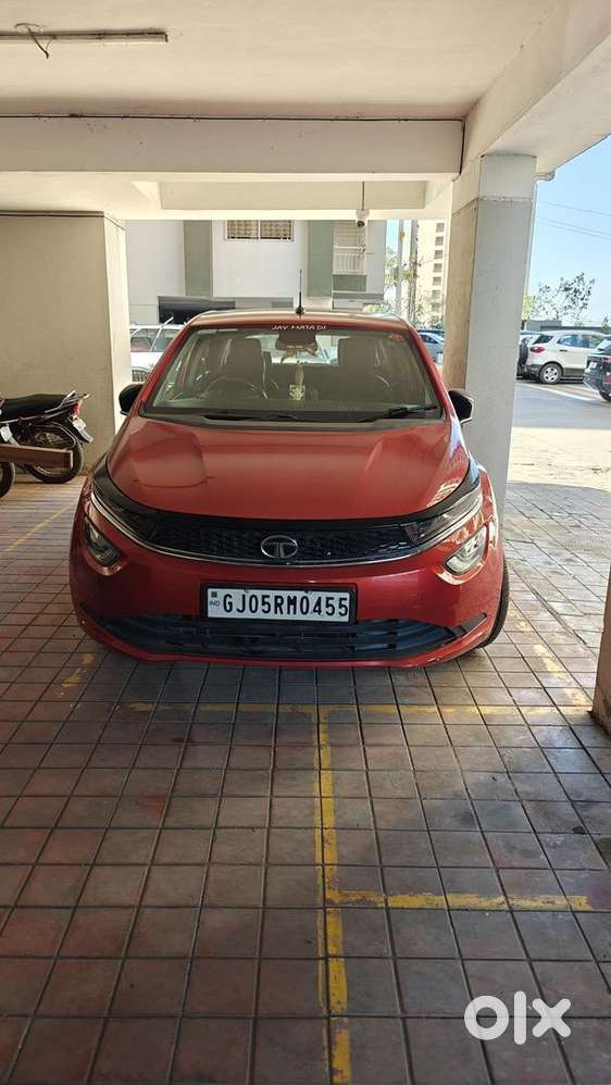 Tata Altroz 2021 Petrol Well Maintained