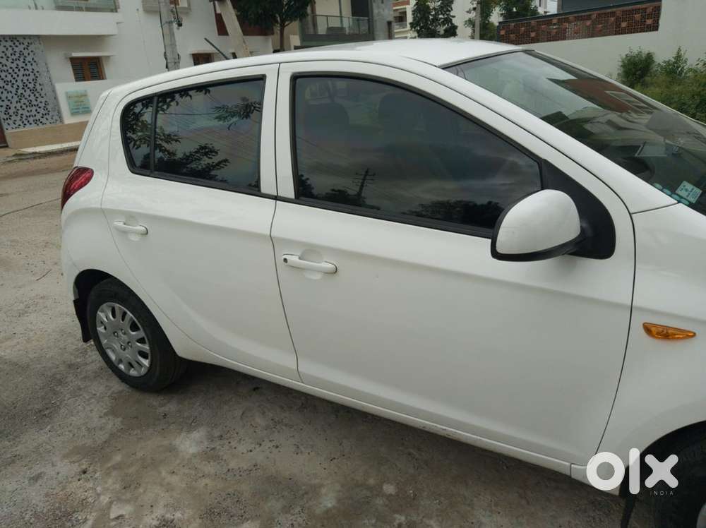 Hyundai I20 Petrol 75000 Km Driven