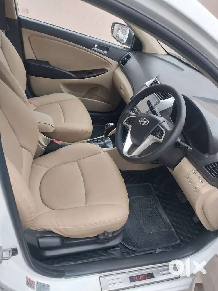 Honda . Km 83000. Diesel . Owner 4.automatic