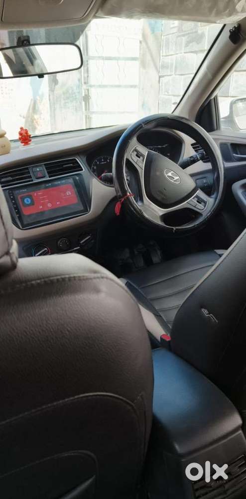 Hyundai Petrol 2019 Drive