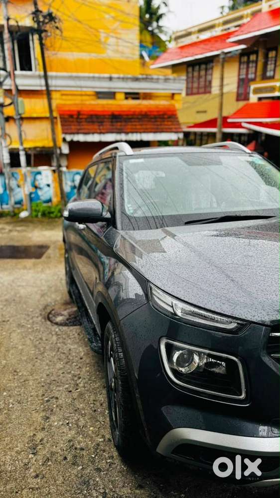 2019 Venue Sx(o) Diesel | 1st Owner | Only 32k Km | Top Model|sunroof