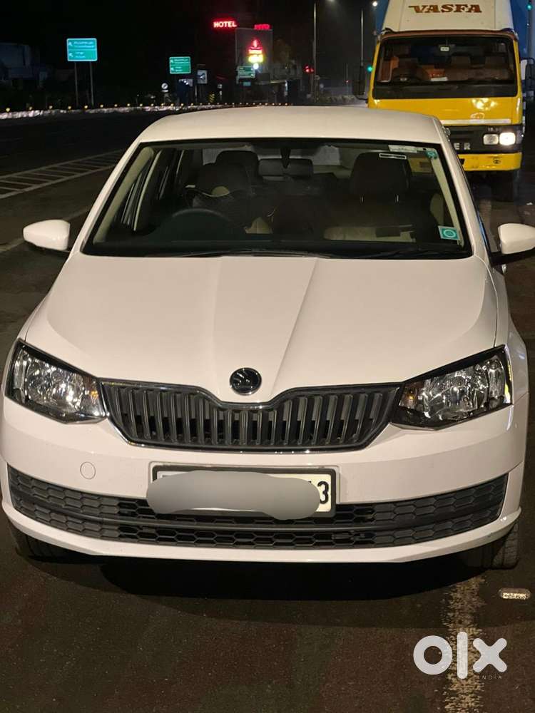Skoda Rapid 2021 Petrol