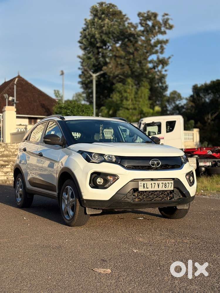 Tata Nexon Petrol Automatic 2021