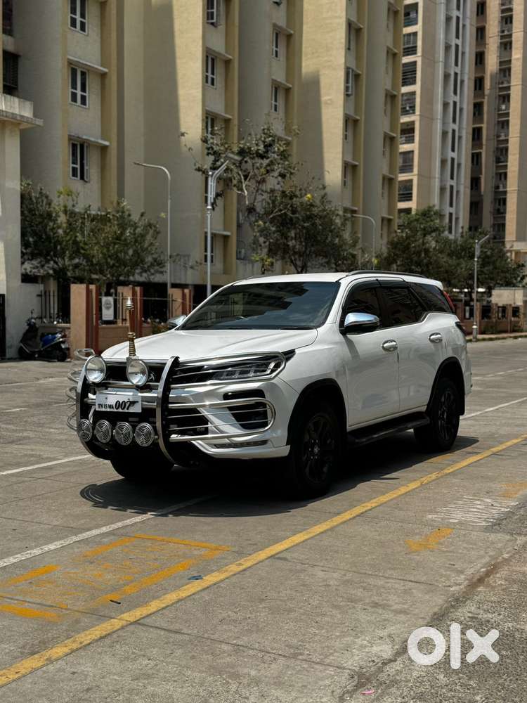 Toyota Fortuner 2.8 Gr-s, 2023, Diesel