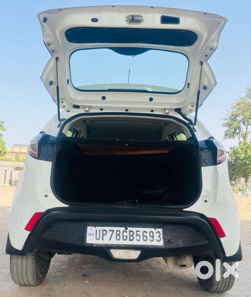 Tata Nexon 1.2 Revotron Xm, 2020, Petrol