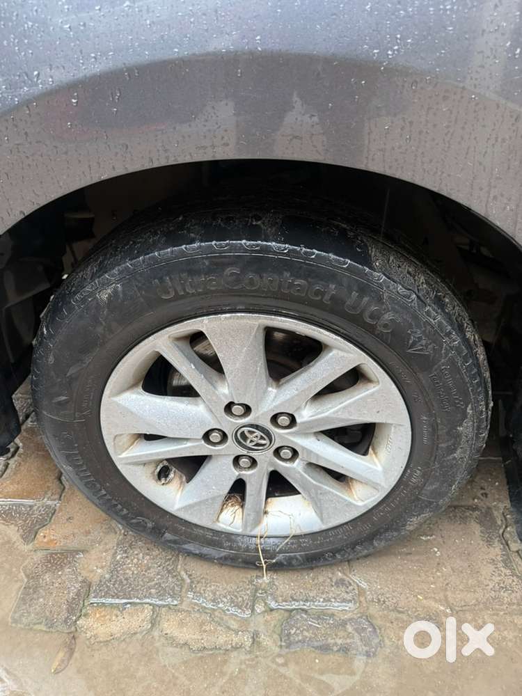 Toyota Innova Crysta 2018
