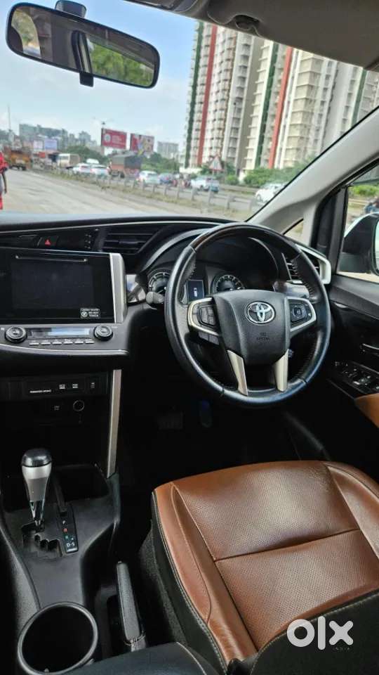 Toyota Innova Crysta 2.8 Zx At 7 Seater, 2019, Diesel