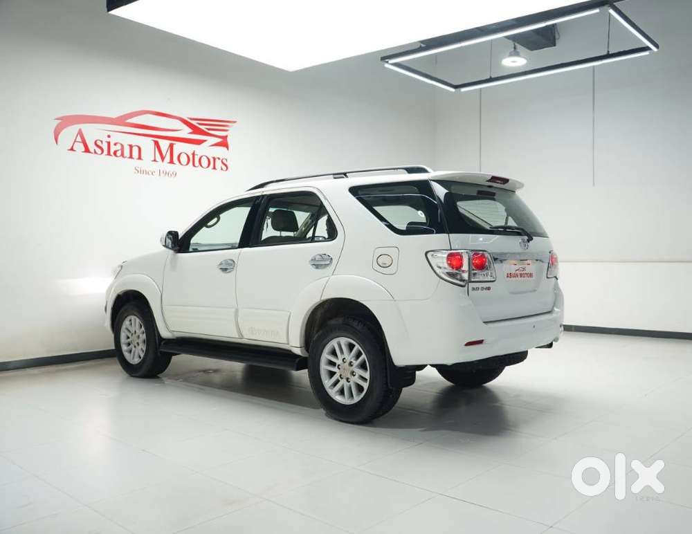 Toyota Fortuner 3.0 4x2 Mt, 2014, Diesel