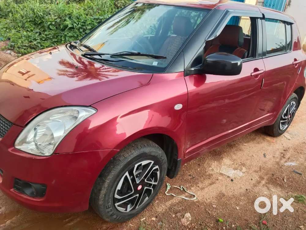 Maruti Suzuki Swift 2010 Petrol 100000 Km Driven