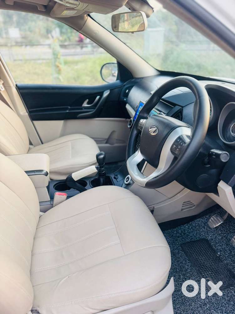 Mahindra Xuv500 2.2 W10, 2015