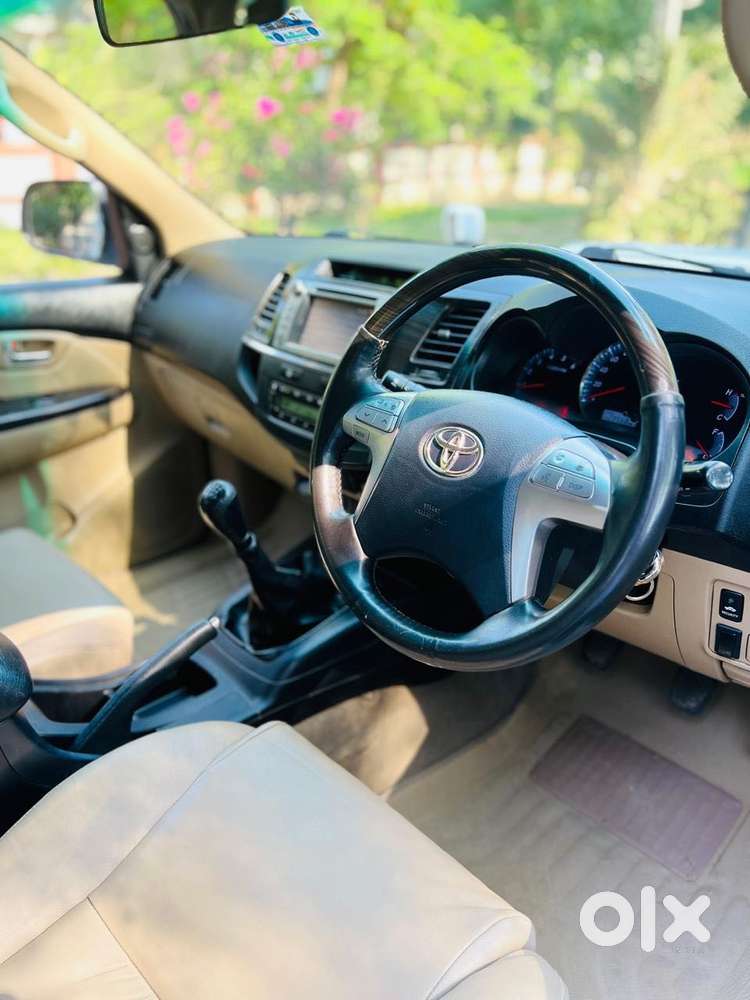 Toyota Fortuner 3.0 4x2 Mt, 2015, Diesel