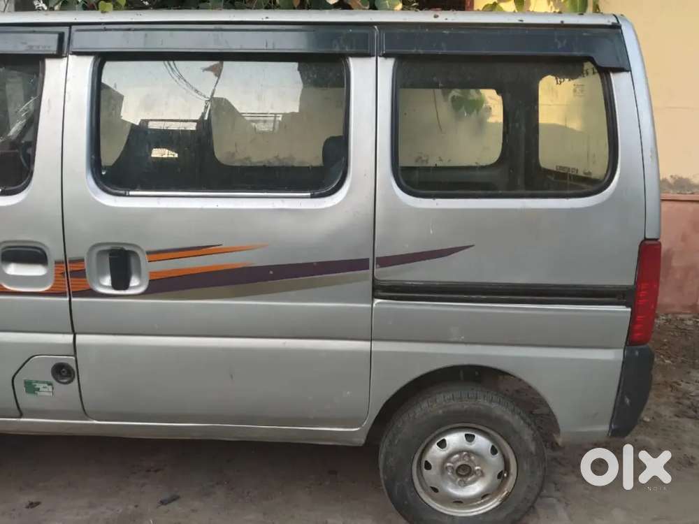 Maruti Suzuki Eeco 2017 Cng & Hybrids 200000 Km Driven