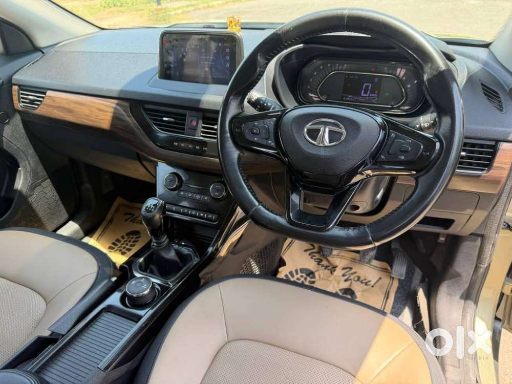Tata Nexon Xz Plus Luxs Kaziranga, 2022, Petrol