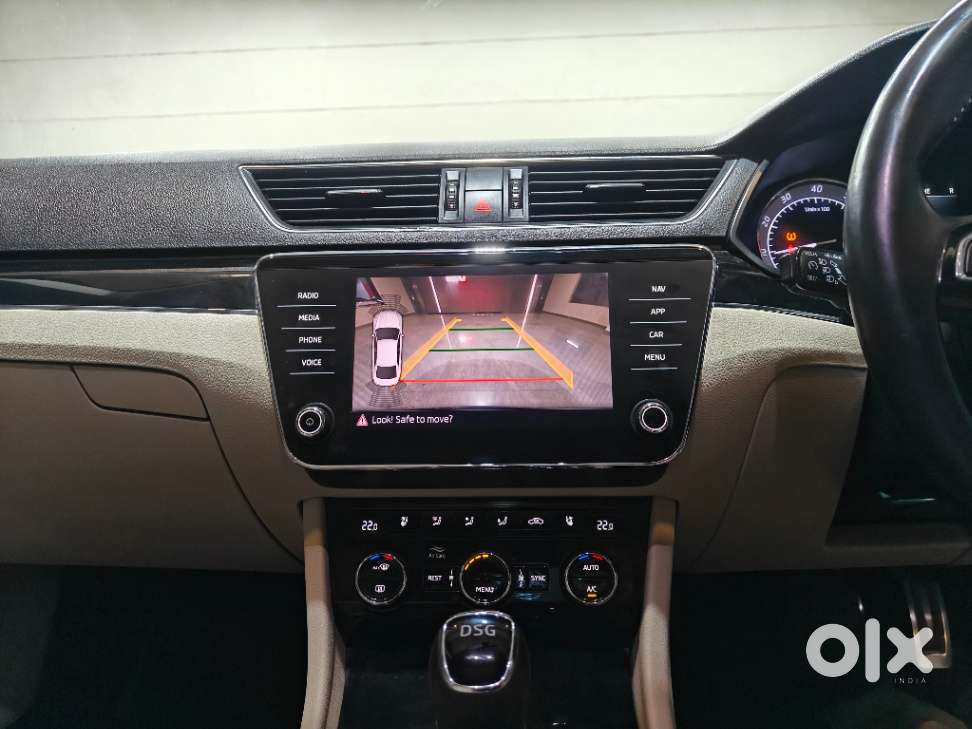 Skoda Superb 2.0 Tsi At L&k, 2020, Petrol