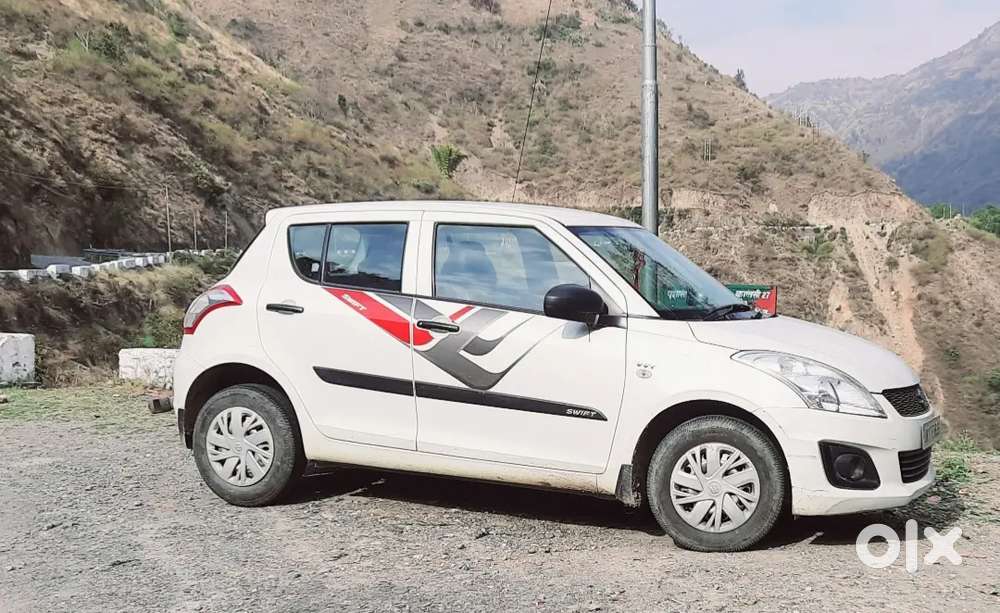 Maruti Suzuki Swift 2017 Petrol 64000 Km Driven