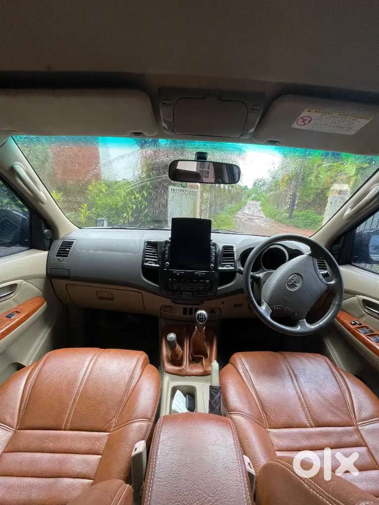 Toyota Fortuner 2010 Diesel Well Maintained