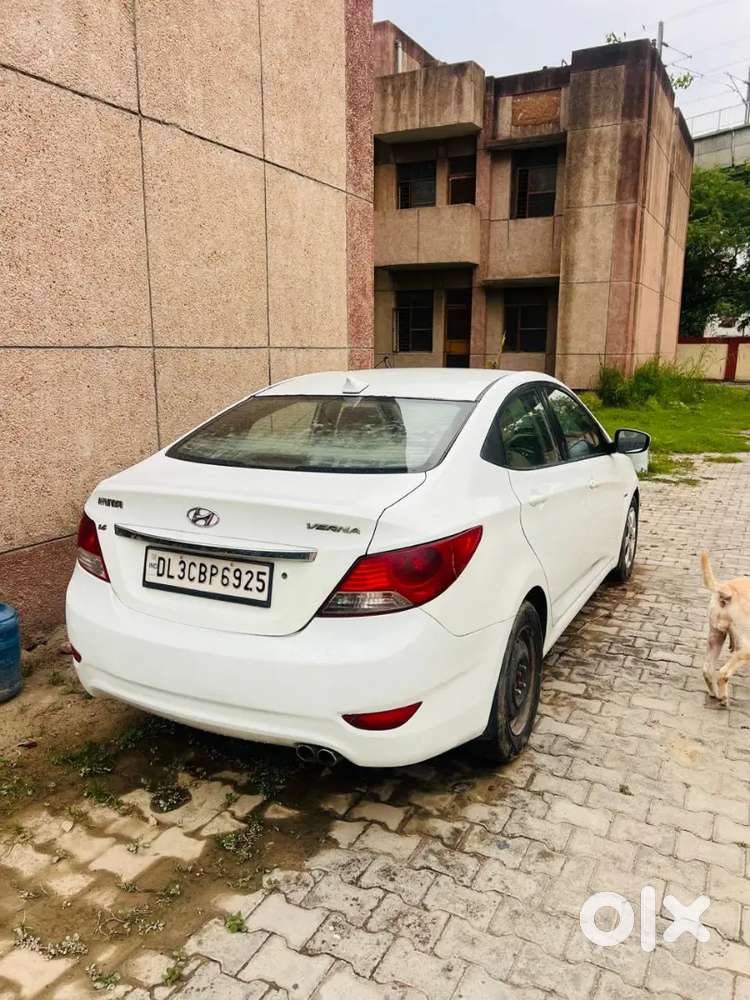Hyundai Verna Fluidic 2012