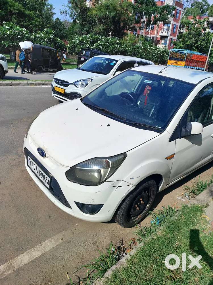 Ford Figo 1.2 Petrol 2011