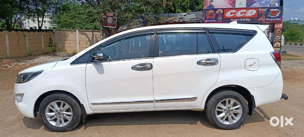 Toyota Innova Crysta 2.4 Gx Mt 8s, 2019, Diesel