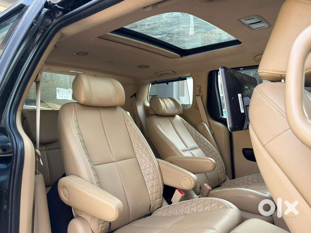 Kia Carnival Limousine Plus 7 Str, 2022, Diesel