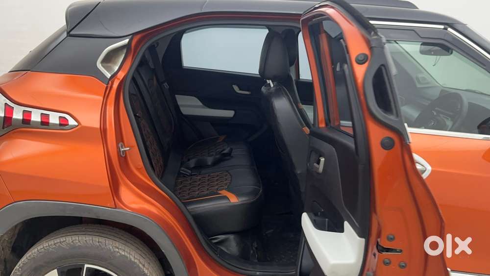 Tata Punch Creative Dual Tone Amt Sunroof, 2023, Petrol