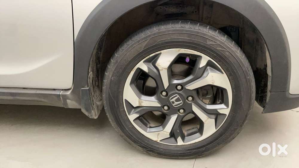 Honda Br-v I-vtec V Cvt, 2017, Petrol