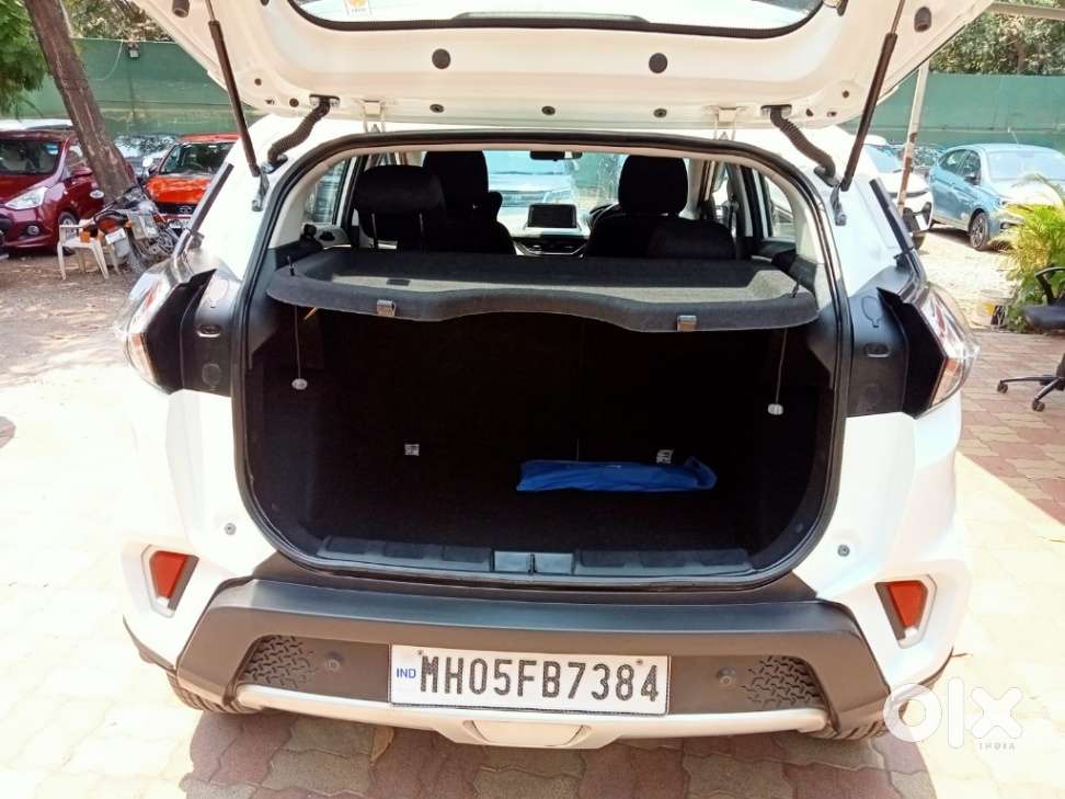 Tata Nexon Amt Xza Plus, 2023, Petrol