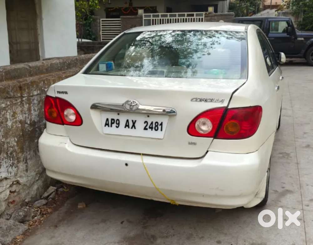 Toyota Corolla 2004 Petrol And Cng,documents Clear Papers Valid 2030