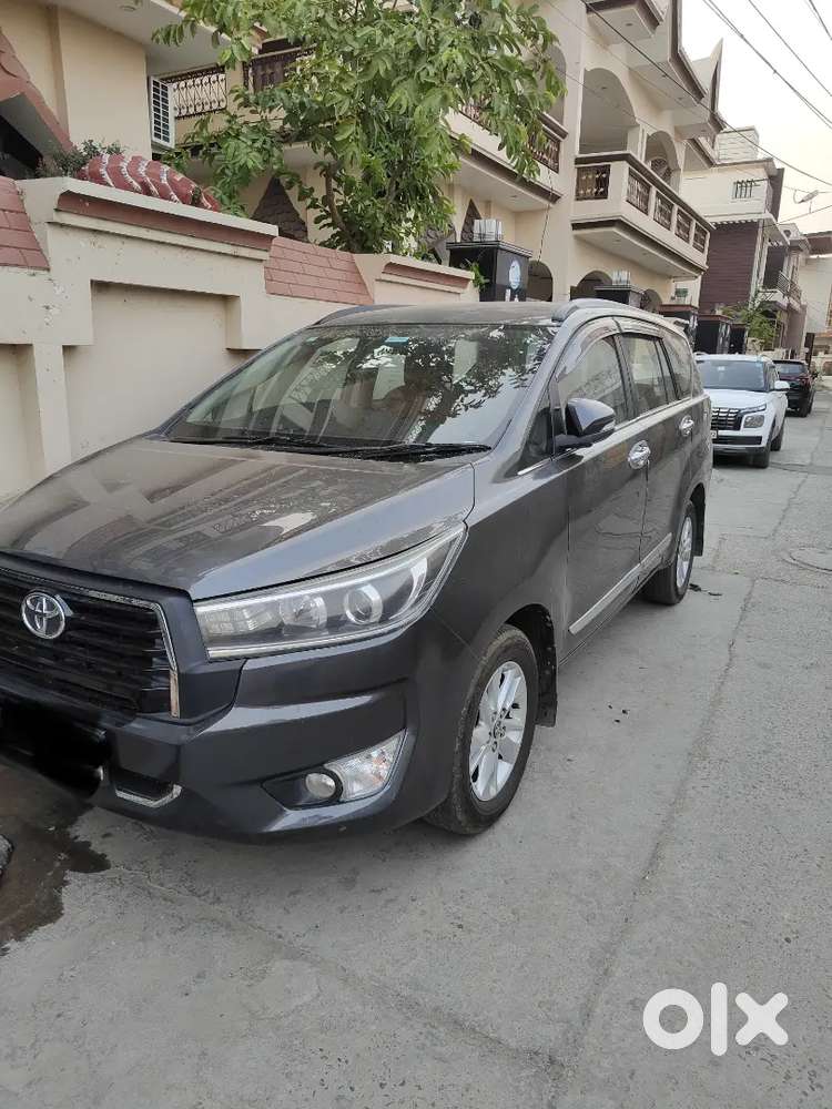 Very Good Condition Toyota Innova Crysta 2017 Diesel 150000 Km Driven