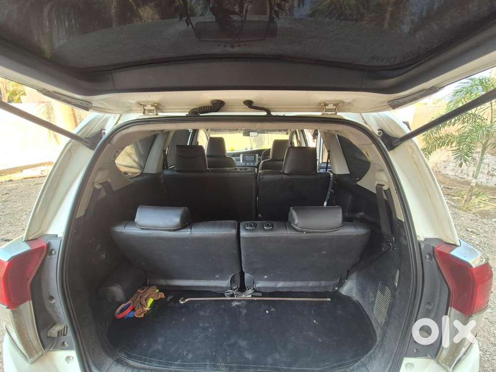 Toyota Innova Crysta 2018 Diesel 250000 Km Driven