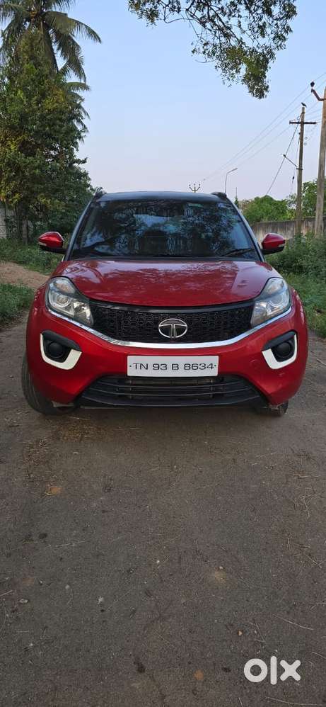 Tata Nexon, 2019, Petrol