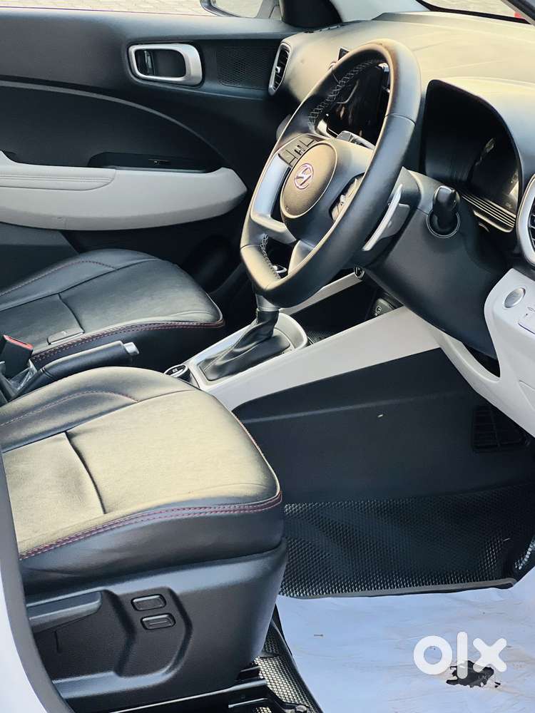 Hyundai Venue Sx Plus Turbo Dct, 2023, Petrol