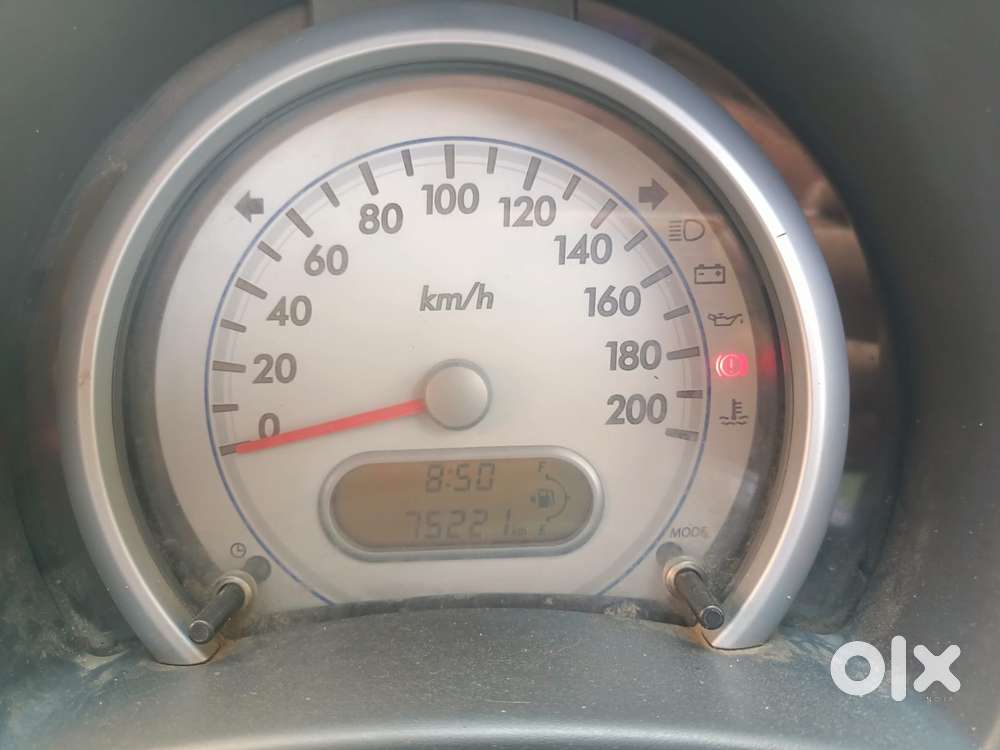 Maruti Suzuki Ritz Vxi, 2012, Petrol