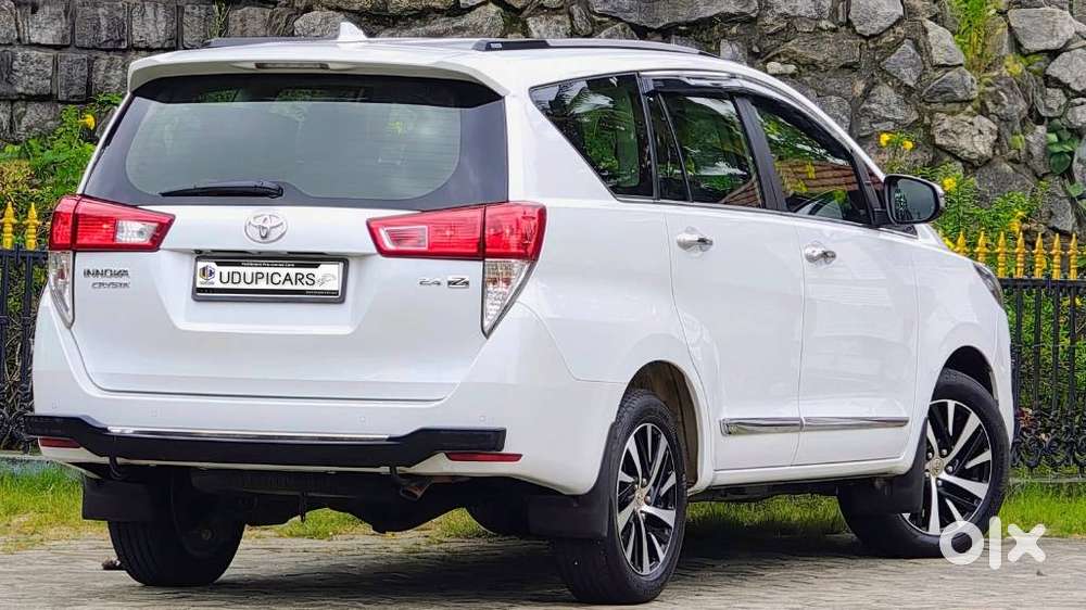 Toyota Innova Crysta 2.4 Z 7 Str, 2023, Diesel