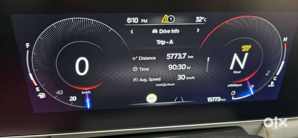 Mahindra Xuv700 2.2 Ax 7 Diesel Mt Str, 2025, Diesel