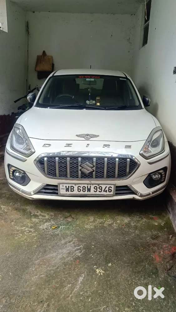 Maruti Suzuki Dzire 2017 Petrol 42000 Km Driven