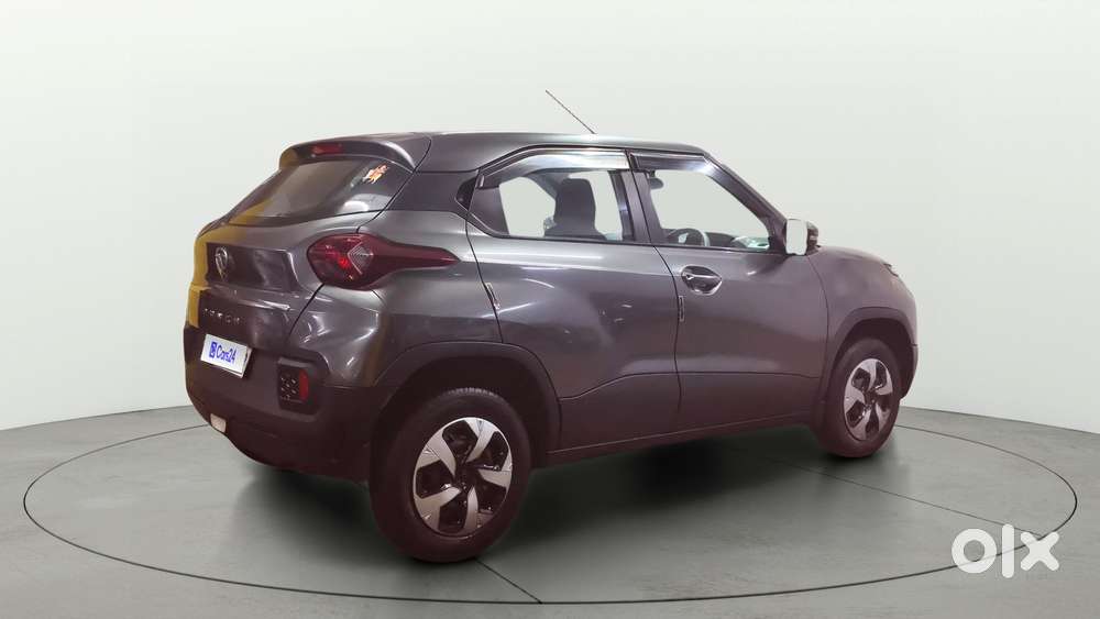 Tata Punch Camo Adventure Mt, 2022, Petrol