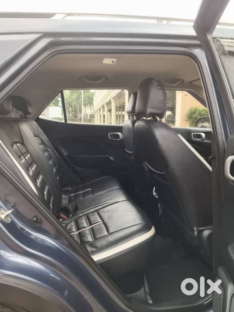 Hyundai Venue 1.2 S Plus, 2020, Petrol
