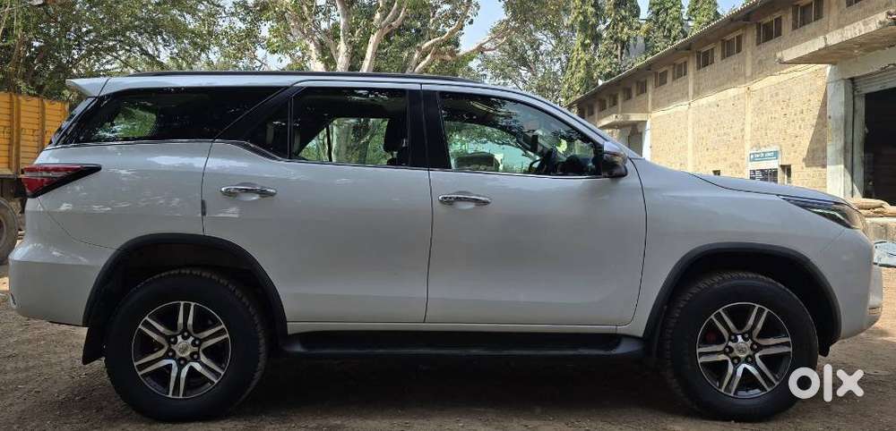 Toyota Fortuner 4x2 Mt 2.8 Diesel, 2023, Diesel