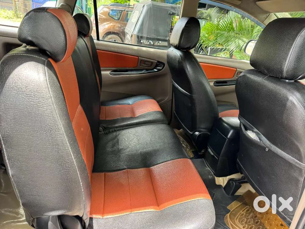 Toyota Innova 2016 Diesel Manual 150000 Km Driven