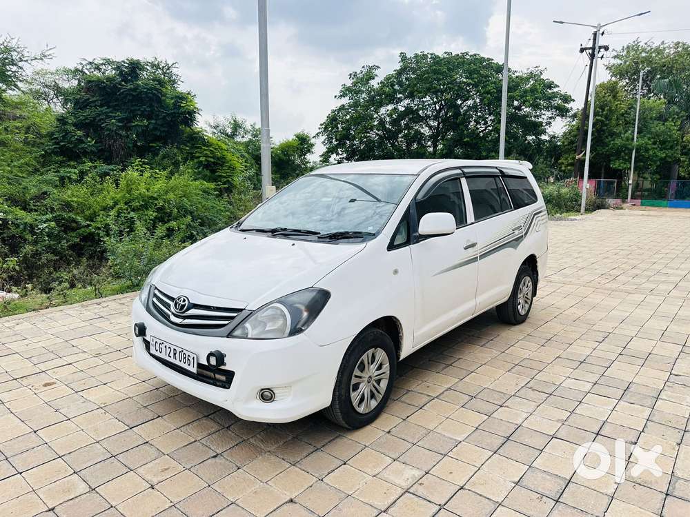 Toyota Innova 2.5 G (diesel) 7 Seater, 2010, Diesel