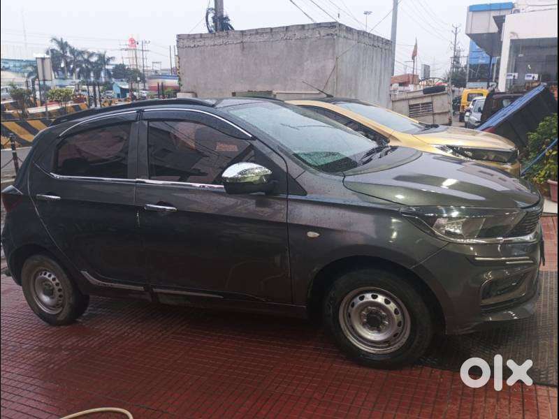 Tata Tiago 1.2 Revotron Xe Option, 2025, Petrol