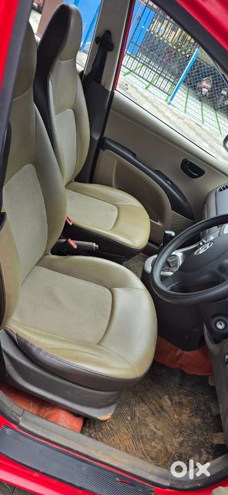 Hyundai I10 1.1l Irde Era Special Edition, 2013, Cng & Hybrids