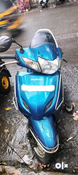 Activa 2017 Buy Sell Second Hand Scooty in Maharashtra Used Scooters in Maharashtra OLX