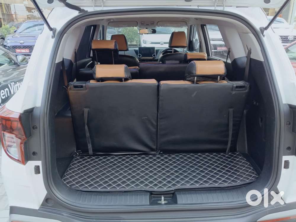 Kia Carens 1.5 Prestige Plus 7 Str Imt, 2024, Petrol